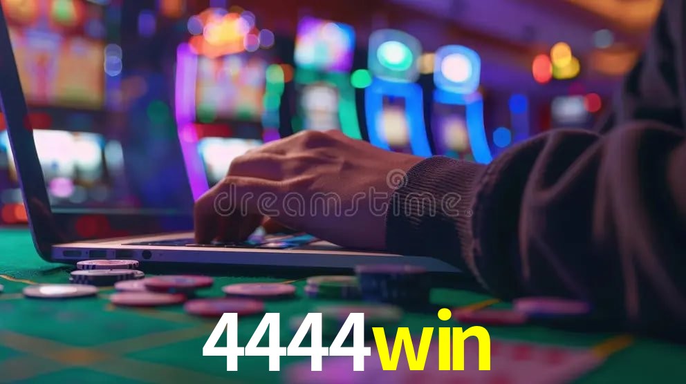 Página oficial no Facebook da 4444win